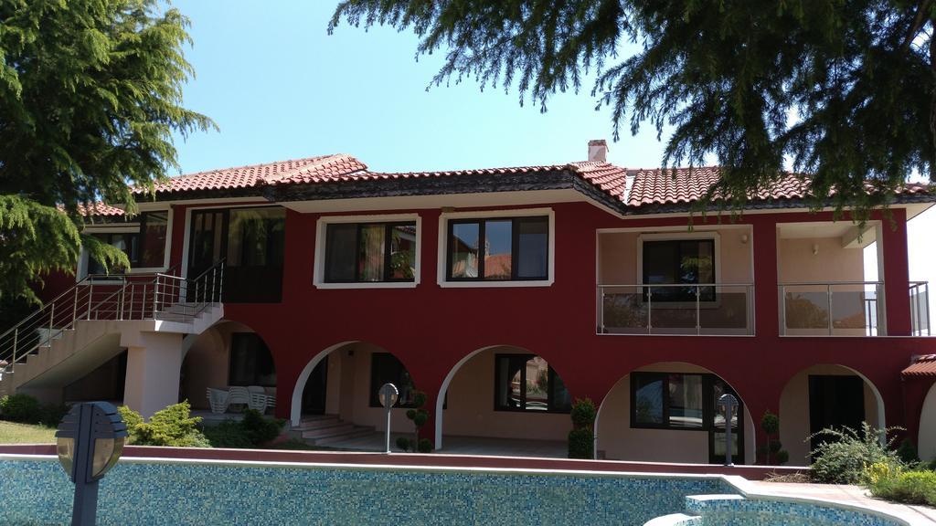 Hotel The Red House Kosharitsa Exterior foto